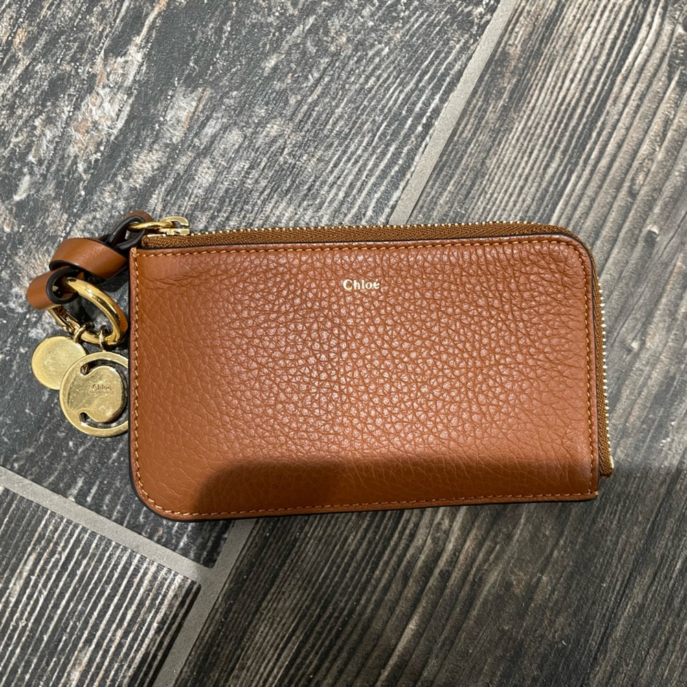 Chloe alphabet wallet